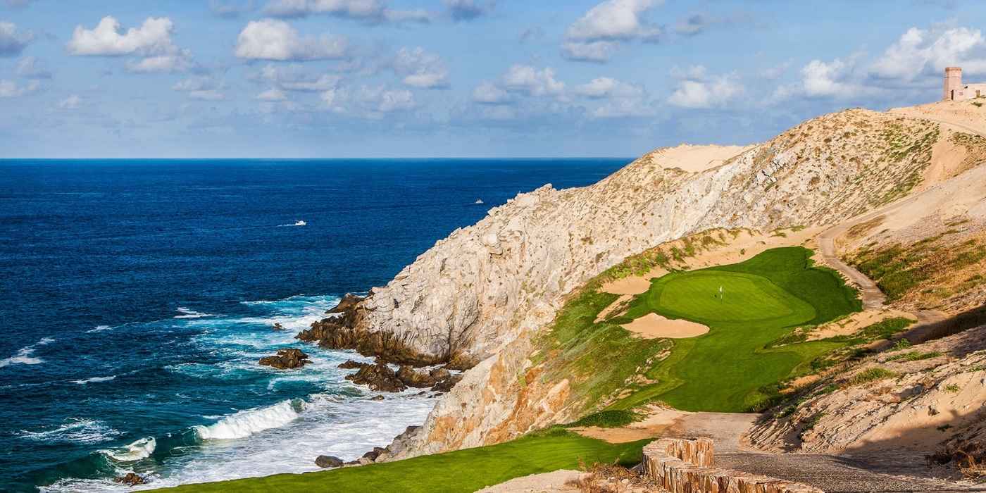 Cover image for the article: Luxury Travel for the Golf Segment: A perfect pairing
