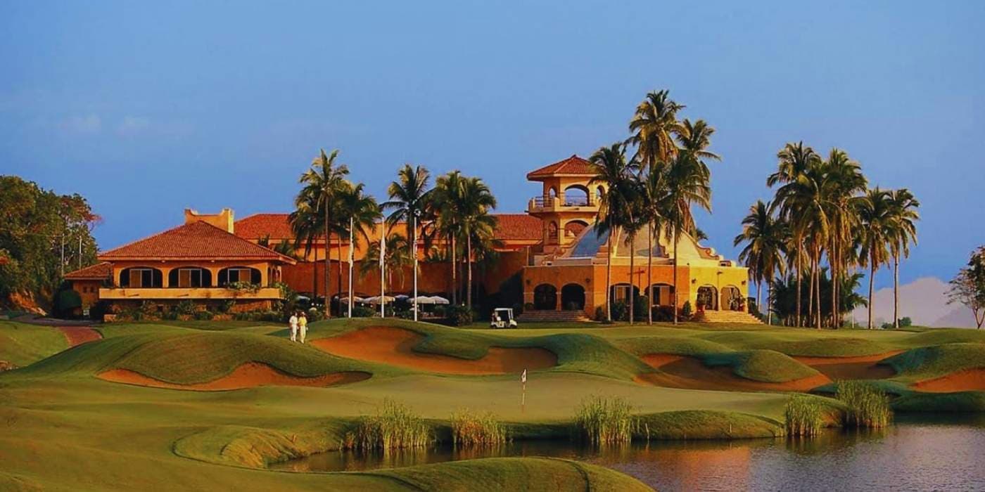 Cover image for the article: Isla Navidad Golf Course Sustainable